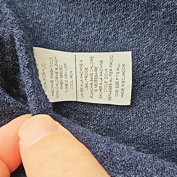 MerSea Navy Classic Travel Wrap Like New - Picture 8 of 9